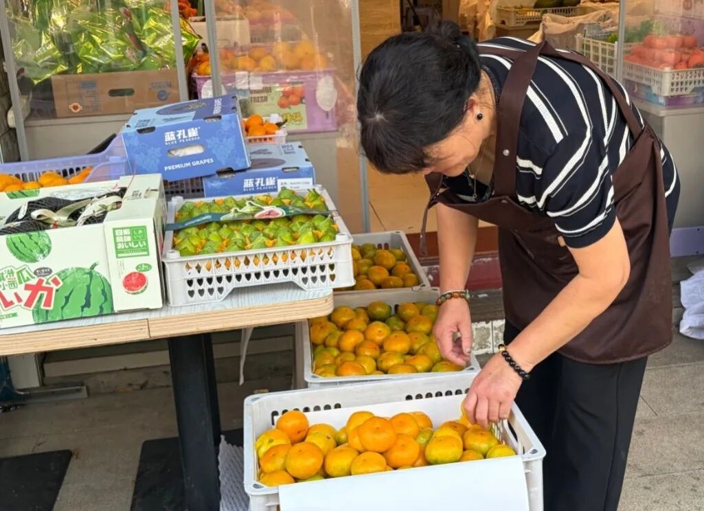 日均交易200多吨!多地10元3斤“大甩卖”,杭州人爱的这口酸甜,正大量上市 日均交易200多吨!多地10元3斤“大甩卖”,杭州人爱的这口酸甜,正大量上市