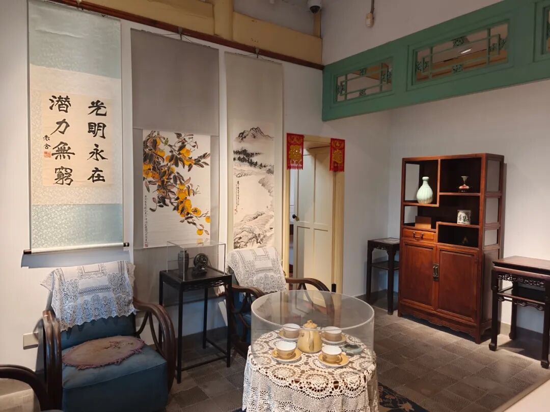 从4万到17万,十年参观人数涨3倍多,被“挤爆”的老舍故居有何魅力? 从4万到17万,十年参观人数涨3倍多,被“挤爆”的老舍故居有何魅力?