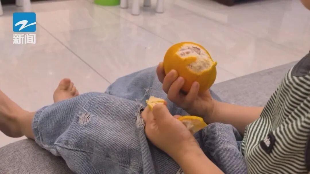 近期大量上市，孩子吃太多容易皮肤发黄！医生建议：学龄前一天2-3个就够了