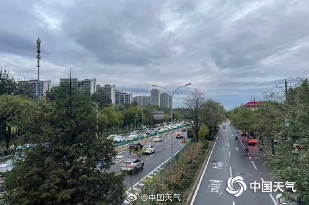 北京今天转晴升温午后阵风较强 明后天仍是以晴为主