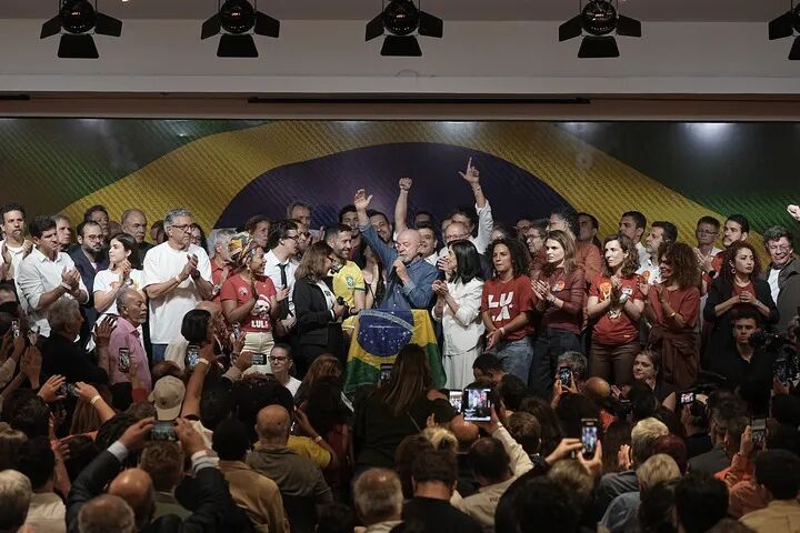 博索纳罗阵营多党承认卢拉胜选 博索纳罗阵营多党承认卢拉胜选