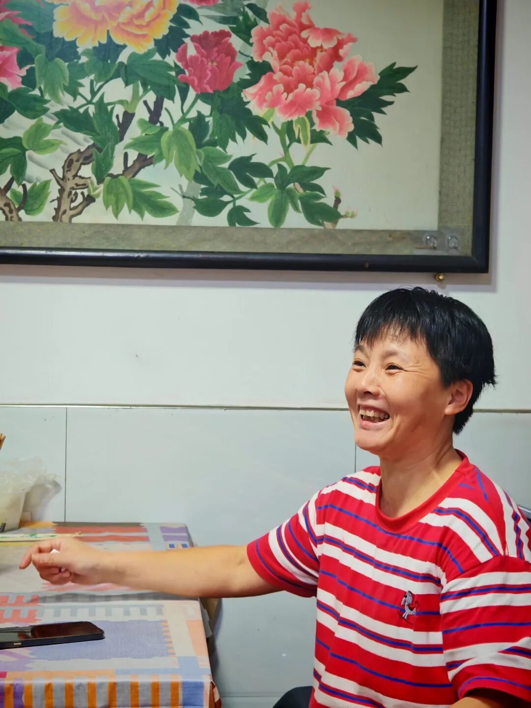 卖粉捧出博士儿子！长沙粉店老板娘走红，心态好得令人羡慕：别喊娭毑，喊我好玩姐姐！