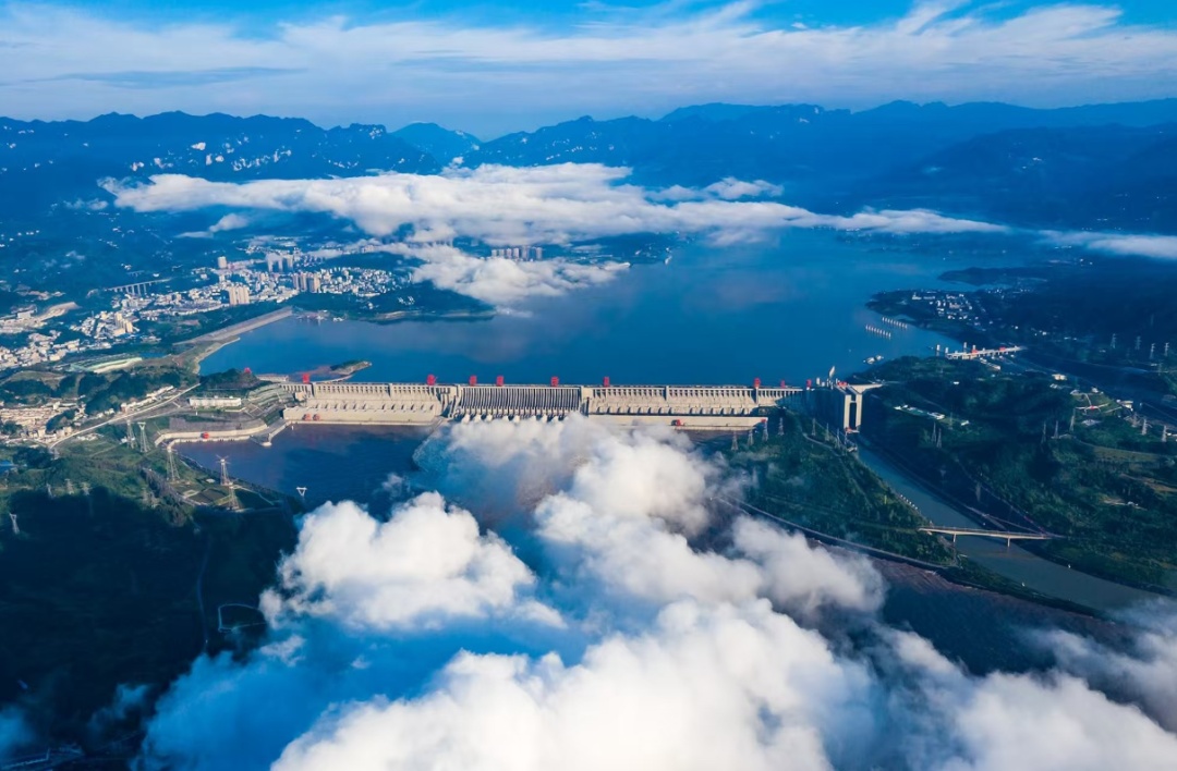 “以坝为家”!他们守护大国重器33年 “以坝为家”!他们守护大国重器33年