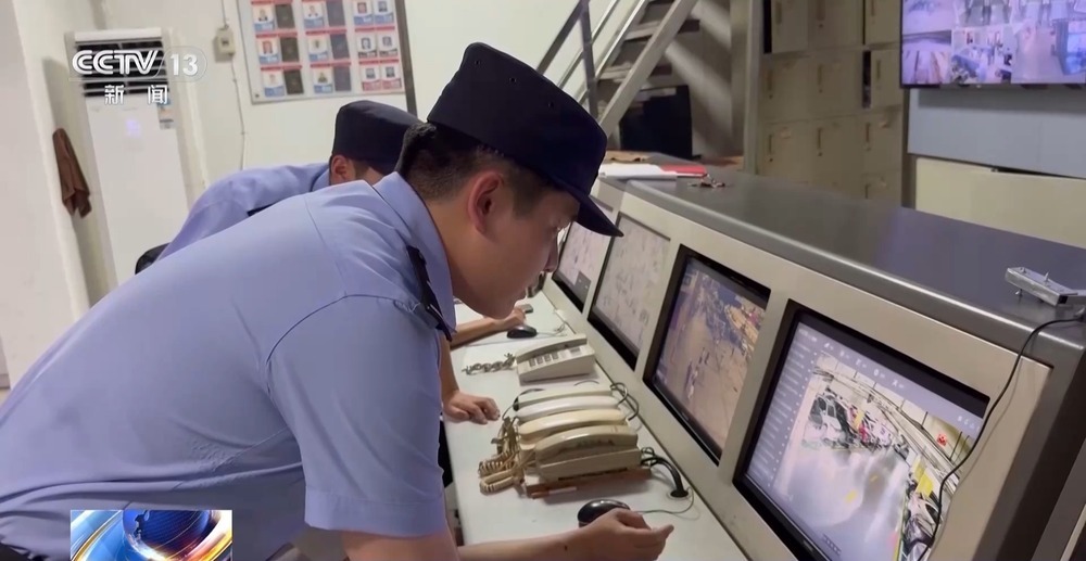 吸一口就“上头” 代价很惨重 警惕“上头电子烟”