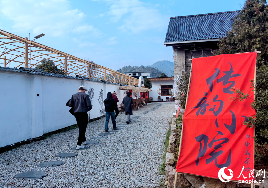 何以中国丨一茶兴百业 何以中国丨一茶兴百业