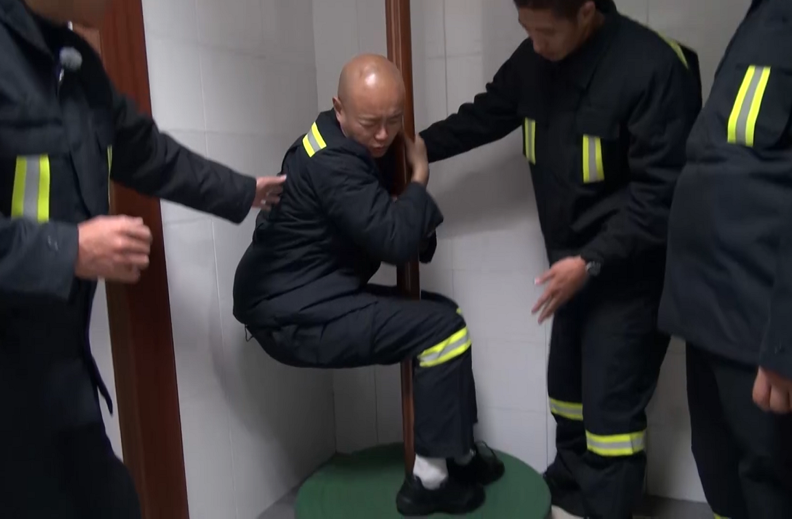 乐嘉将出书写蛋碎经历 书名叫"鸡飞蛋打"?