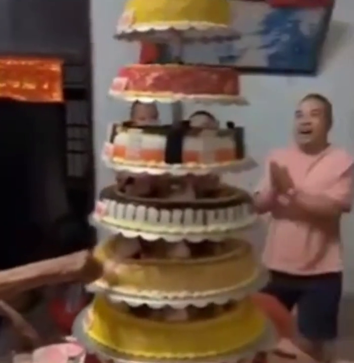 老人91岁大寿，子女置办10层巨型蛋糕祝寿！与全村人分享