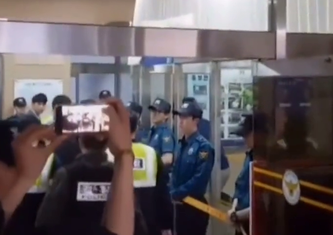 韩国37岁主妇谋杀前夫：作案后毁尸灭迹，买凶器时不忘积分