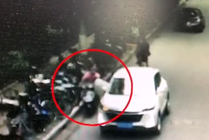 5年撞车70次赚17万 “碰瓷王”涉诈骗罪被捕