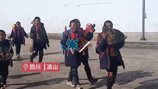 支教老师一天收学生140条腊肉：全校师生吃了半个月