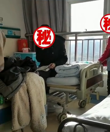 男生在医院边照顾住院母亲边学习备战考研：既励志又孝顺！