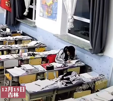 高三女生每天早上5点到校，自律努力感动老师，未来可期！