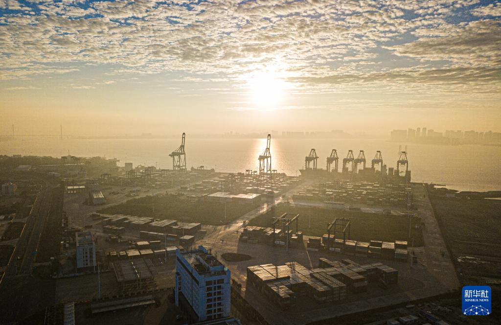 遇见新年第一缕晨光