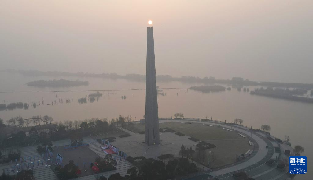 遇见新年第一缕晨光