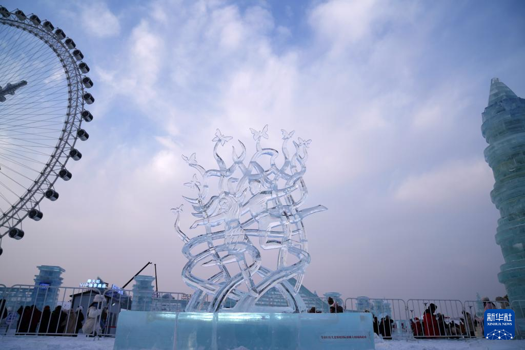第35届中国&middot;哈尔滨国际冰雕比赛落幕