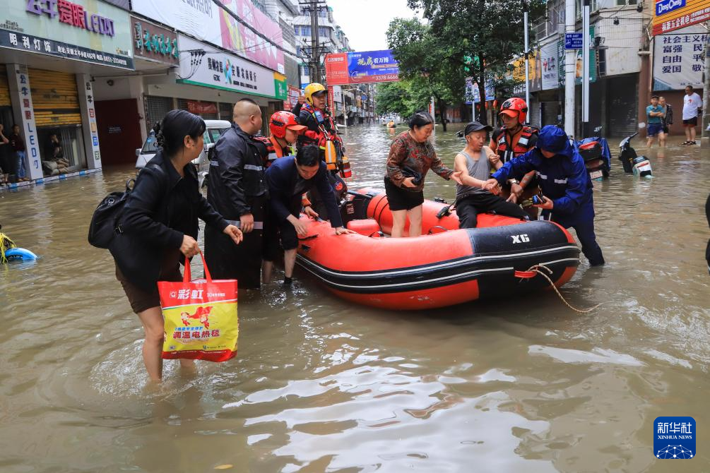 贵州：多举措应对强降雨天气