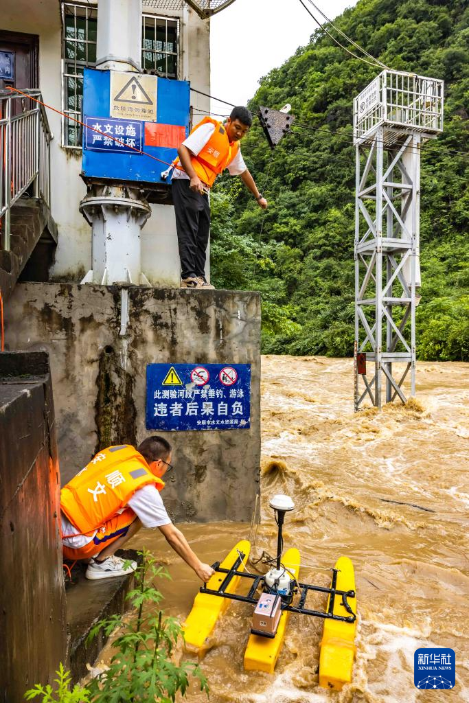 贵州：多举措应对强降雨天气