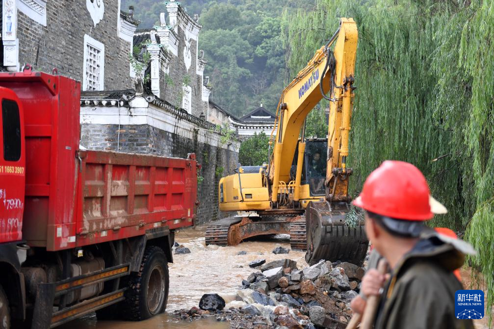 湖南祁阳：强降雨后抢险救灾