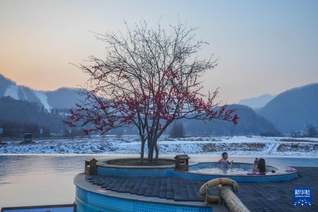 辽宁本溪：冰天雪地里打造“热经济”