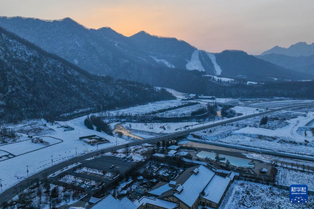 辽宁本溪：冰天雪地里打造“热经济”