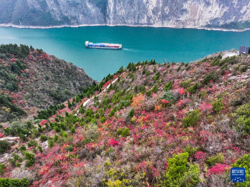 长江三峡第一峡风光旖旎