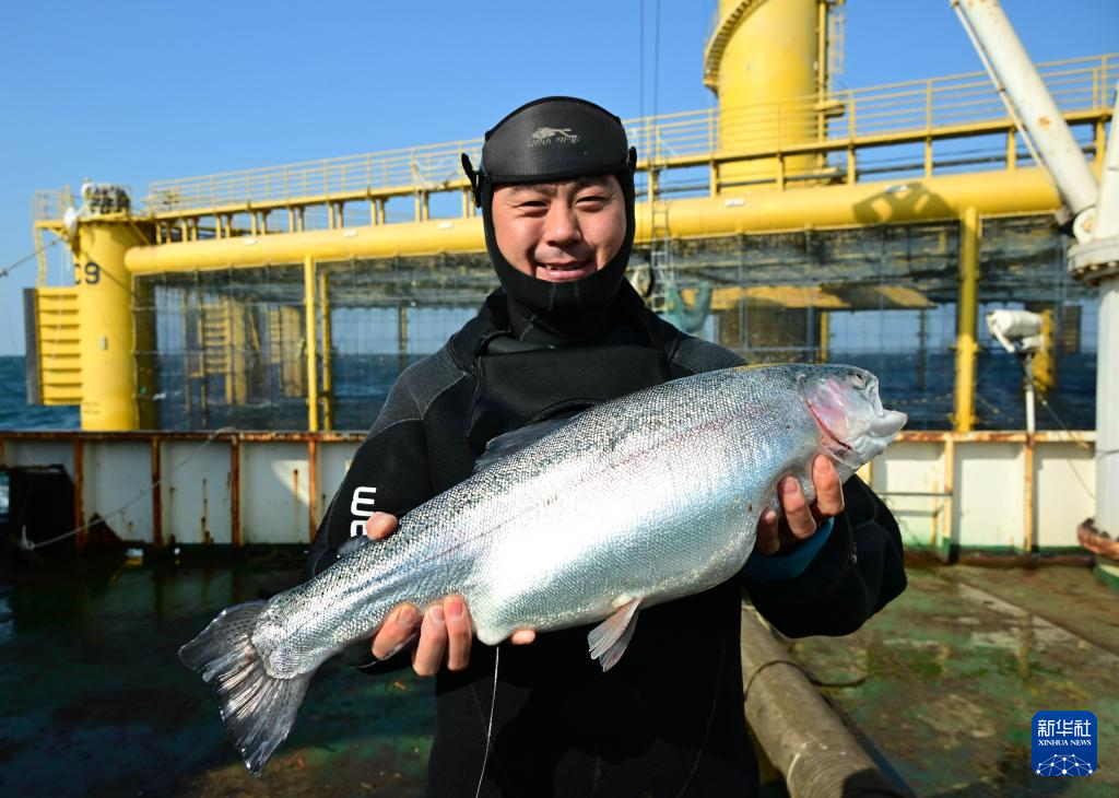 冰海渔场“潜行者”