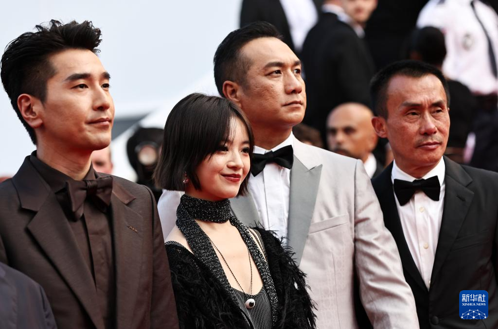 第78届戛纳电影节闭幕 中国导演毕赣获特别奖