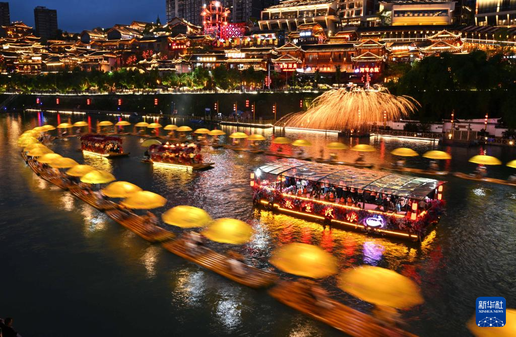 端午假期出游热