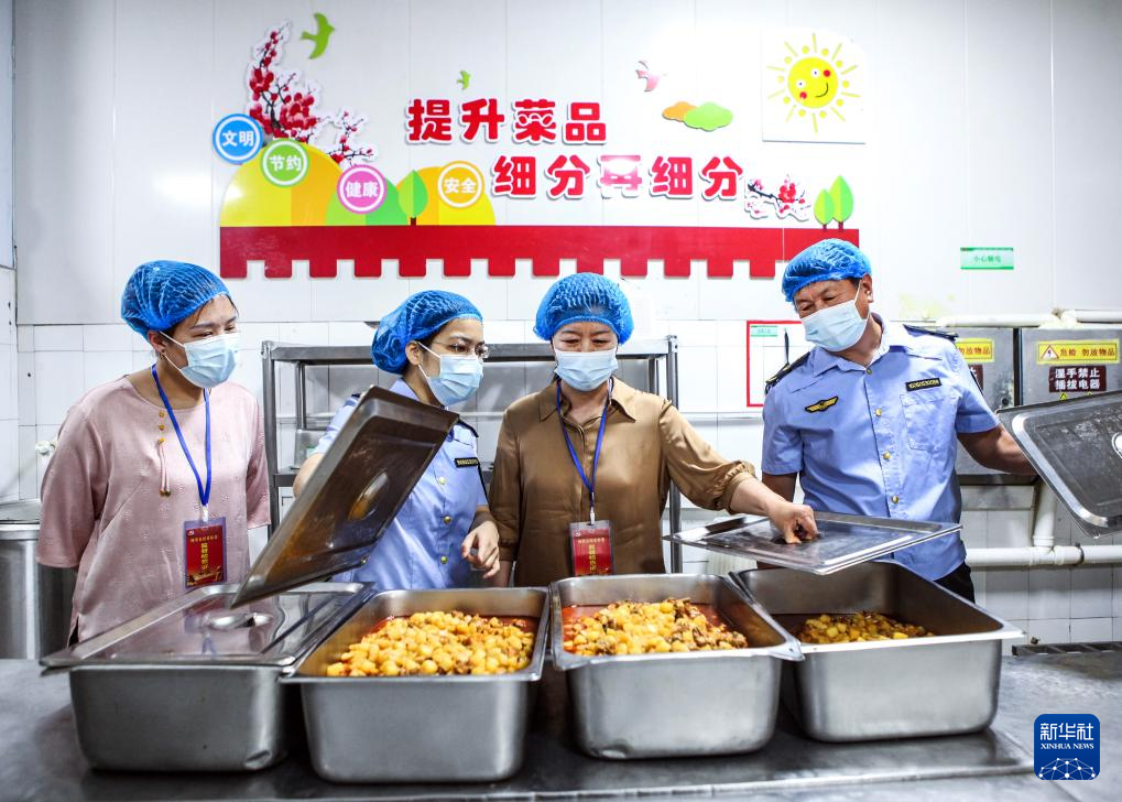 全力保障 护航高考