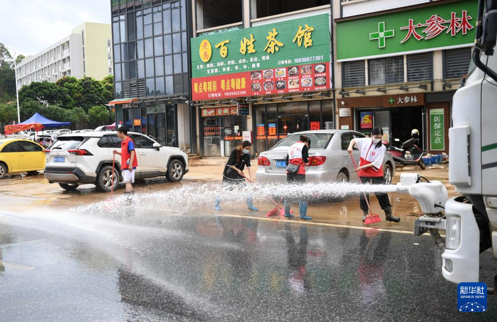 直击广东怀集洪水抢险救灾