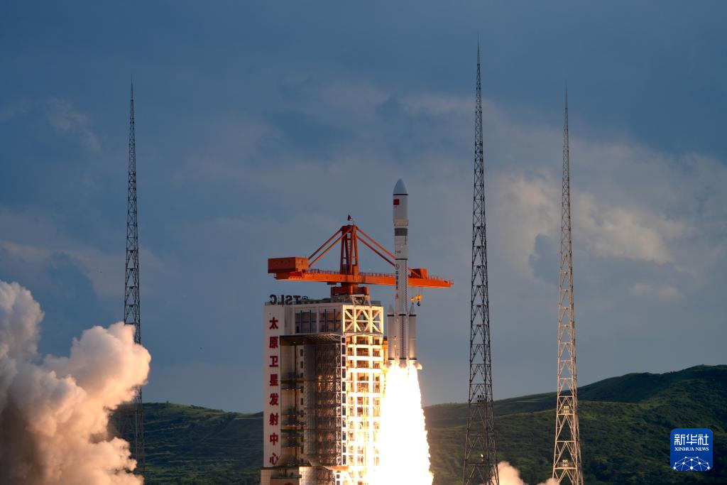 我国成功发射卫星互联网低轨卫星