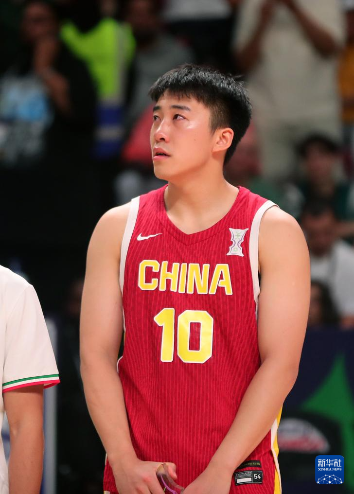 篮球——中国男篮获亚洲杯亚军