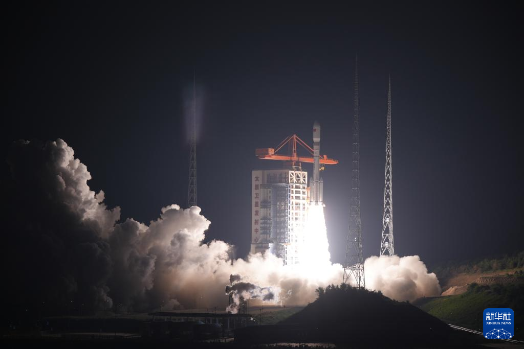我国成功发射卫星互联网低轨09组卫星