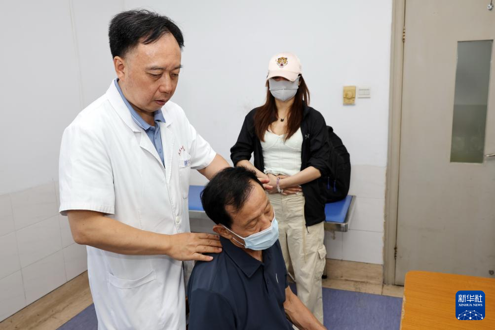 中国医师节