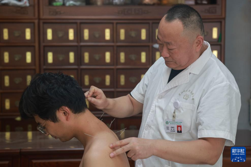 中国医师节