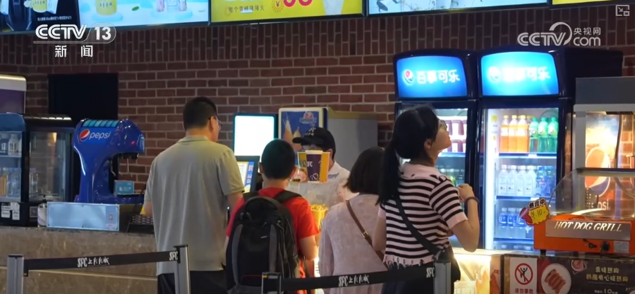 票房飘红、衍生品“破圈” IP全产业链开发拉动“电影+”经济飙升