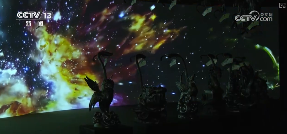 “空中漫步”“人机互动”…… “玩着学”火爆出圈 暑期文旅“科技含量”十足