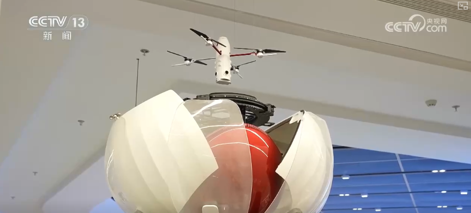 “空中漫步”“人机互动”…… “玩着学”火爆出圈 暑期文旅“科技含量”十足