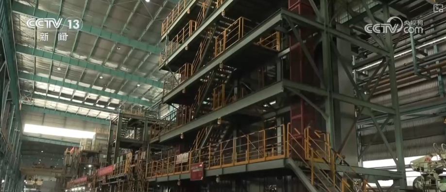 “空中漫步”“人机互动”…… “玩着学”火爆出圈 暑期文旅“科技含量”十足