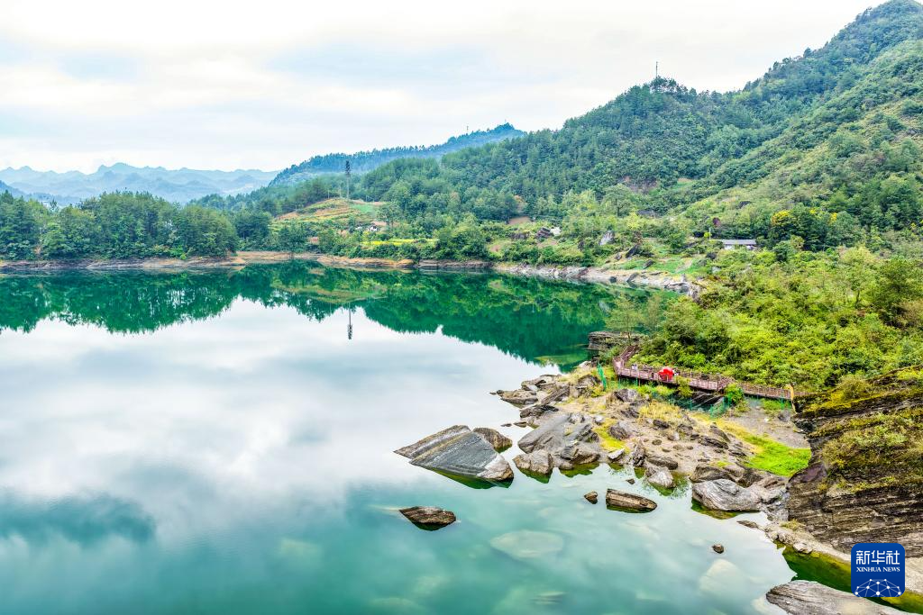 美丽中国丨重庆黔江：小南海湿地自然保护区秋景如画
