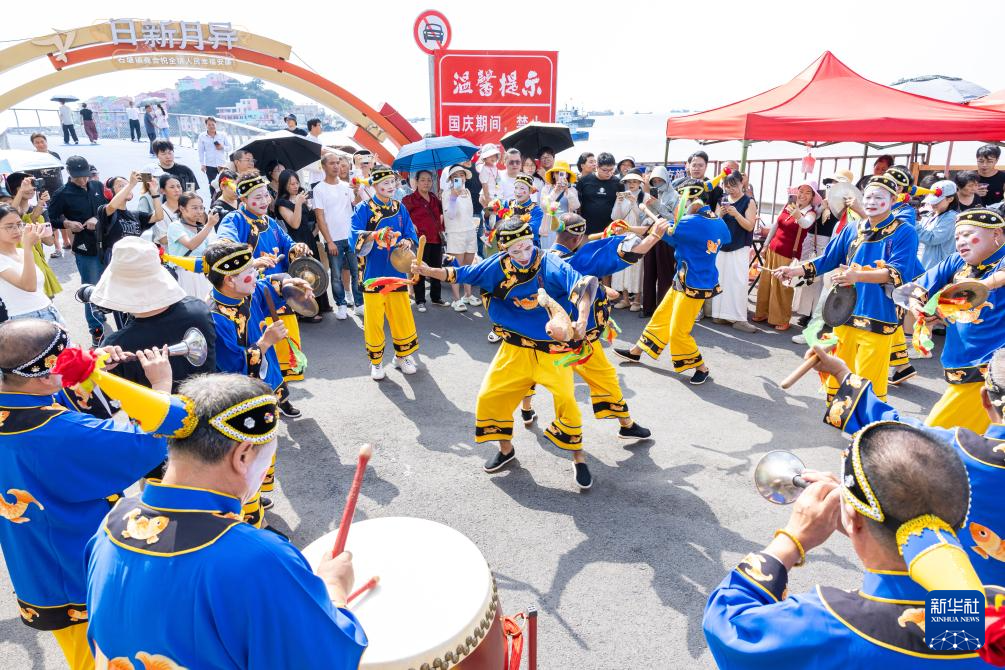 假日文旅消费热