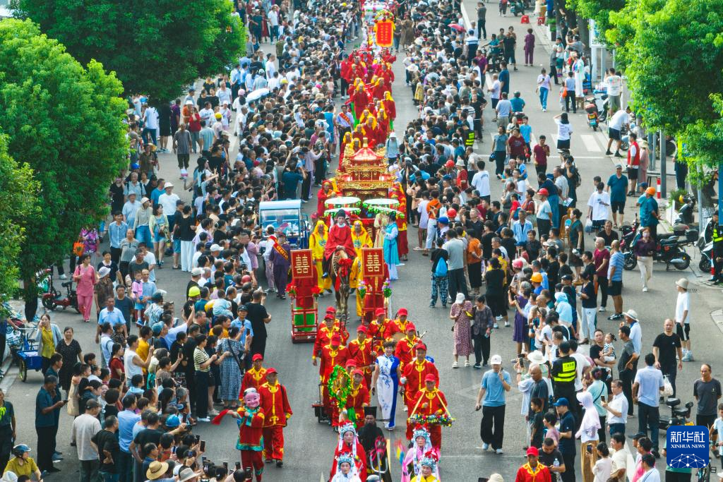 假日中国活力足