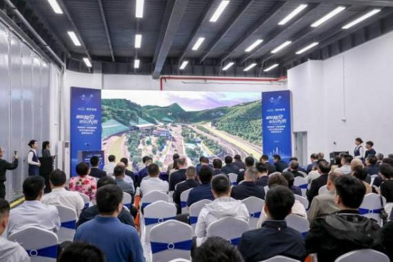 多项全球汽车标准合作成果和平台重磅发布!世界汽车标准创新大会(WASIC)连续三年在深圳坪山召开! 多项全球汽车标准合作成果和平台重磅发布!世界汽车标准创新大会(WASIC)连续三年在深圳坪山召开!