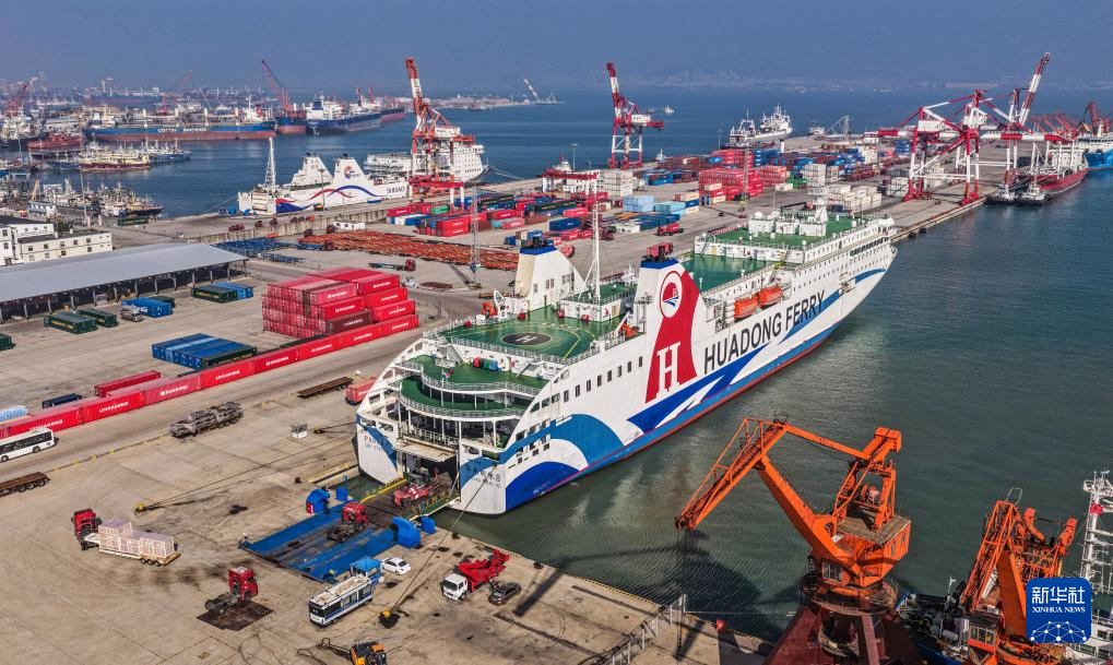 山东荣成：迎战“双十一” 跨境电商通关忙