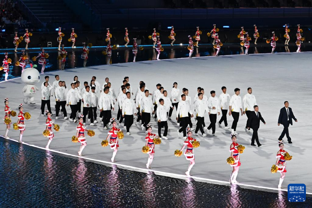 全运会丨第十五届全运会开幕式在广州举行