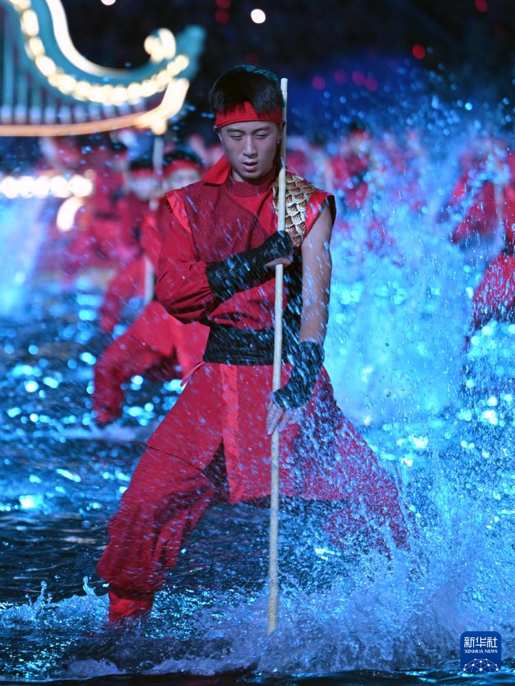 全运会丨第十五届全运会开幕式在广州举行