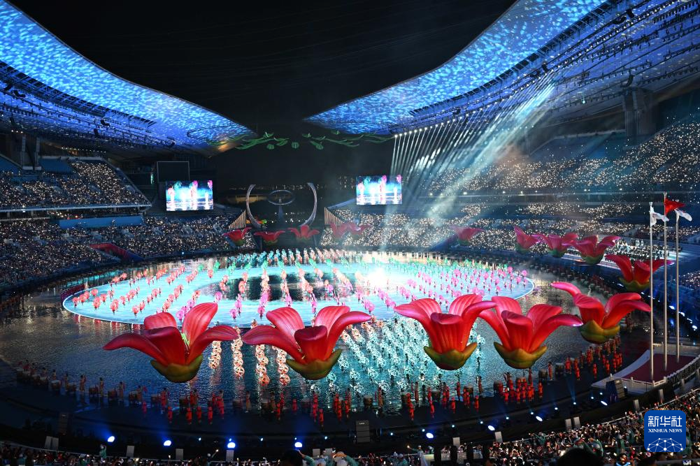 全运会丨第十五届全运会开幕式在广州举行