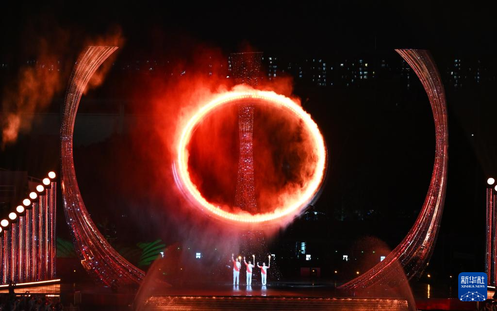 全运会丨第十五届全运会开幕式在广州举行