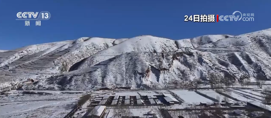 多地迎来大范围降雪降温天气 各部门协同联动保畅通保生产