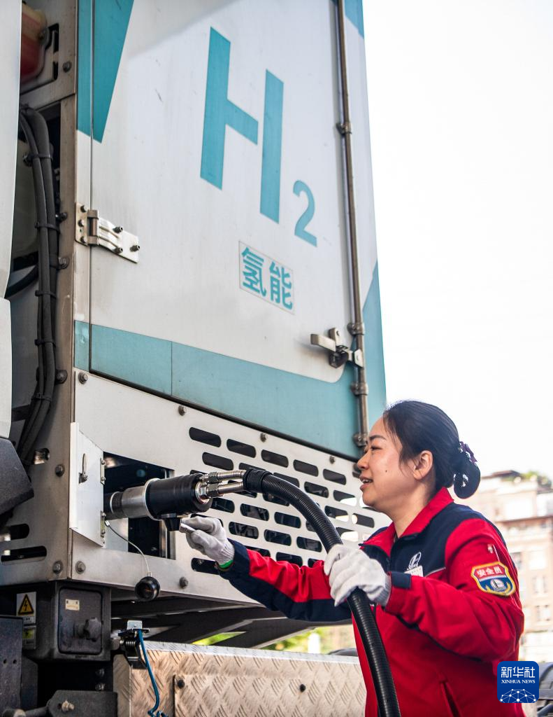 国内首座地下储氢井加氢站累计供氢突破400吨